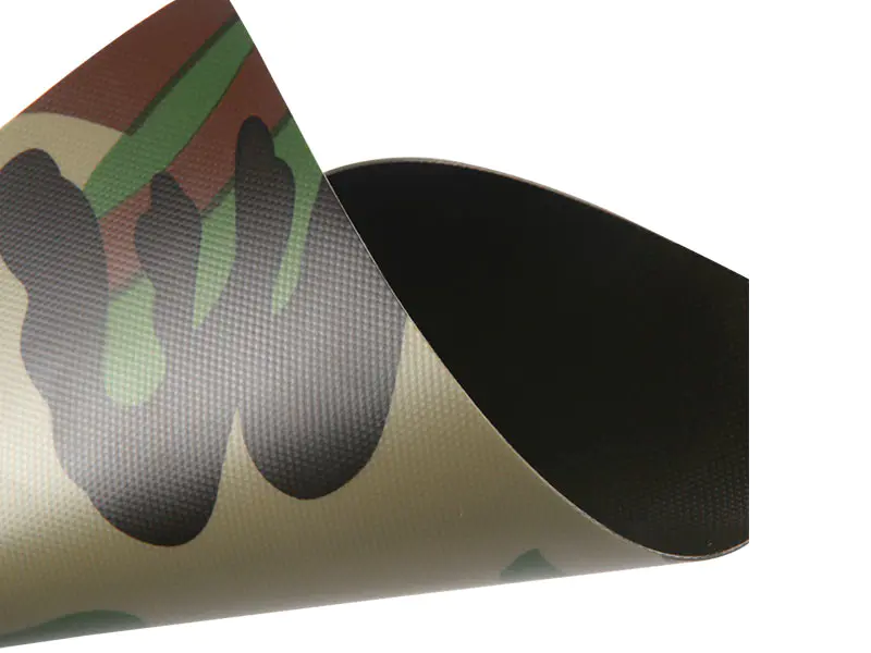 0,52 mm 650GSM 1000D23X23 Tarnluftdichter PVC-Schlauchbootstoff